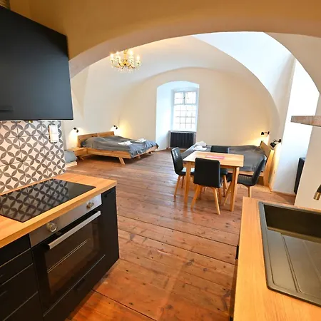 Zamecka Lesovna * Valec