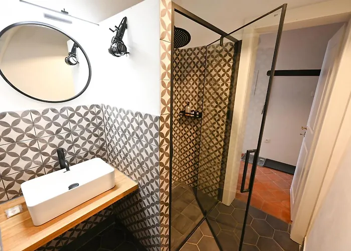 Zámecká Lesovna Apartmán Valec